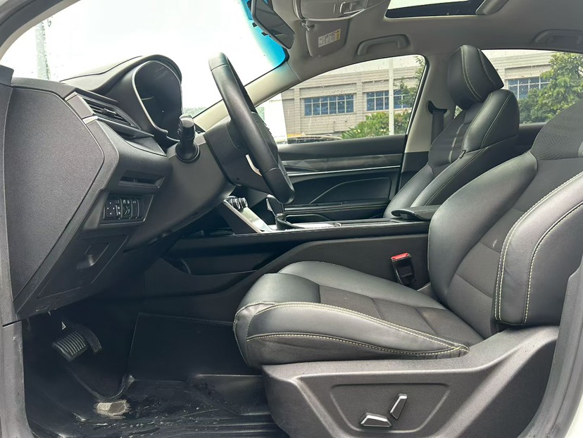 GEELY Binray 2021 car image #4