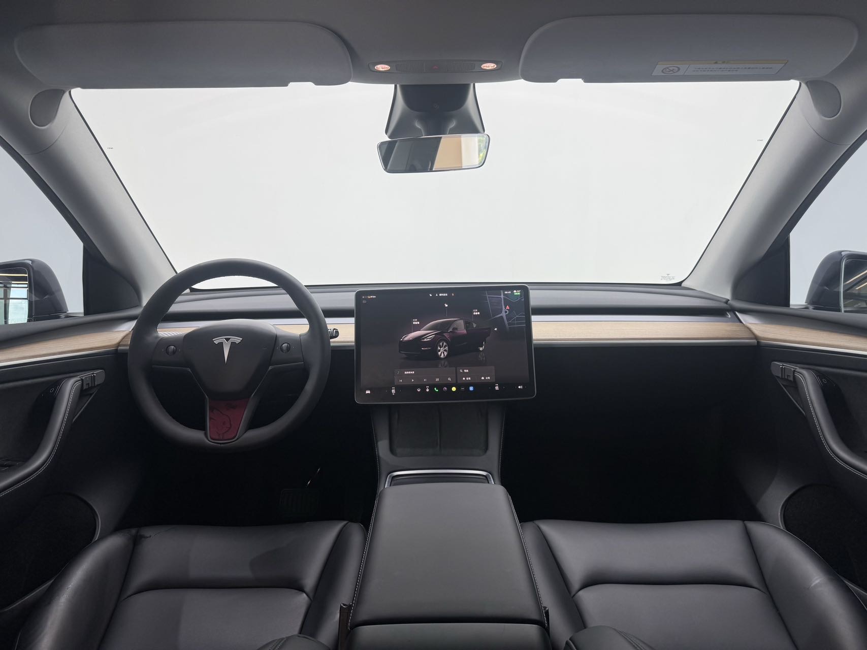 Tesla Model Y 2022 #11 Tesla Model Y 2022 car image #11