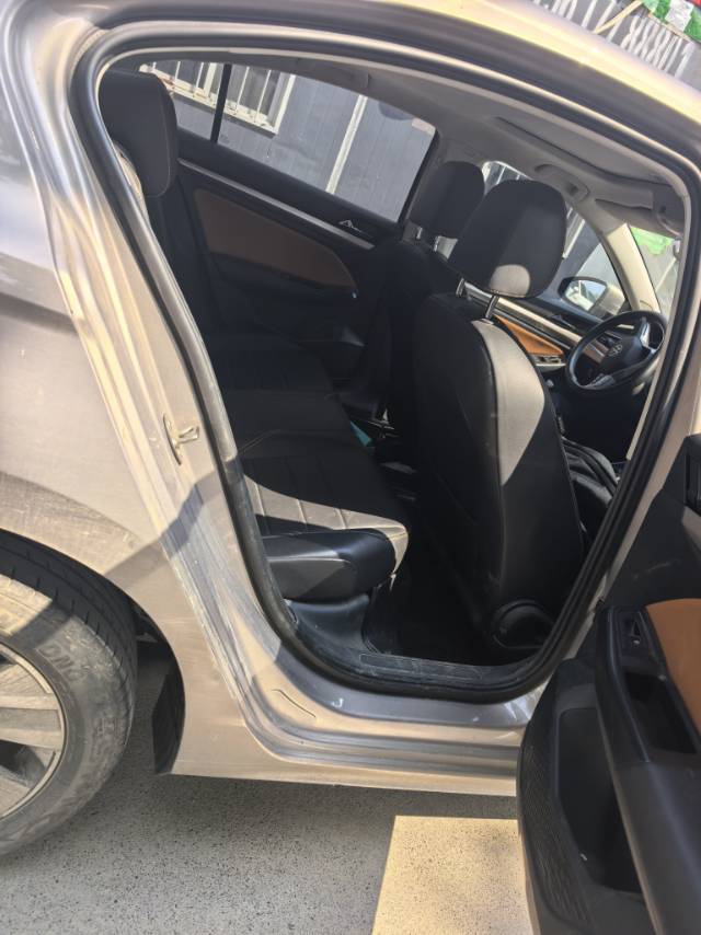 Volkswagen Bora 2022 car image #9