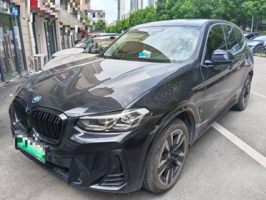 BMW iX3 2024 BMW iX3 2024 car image