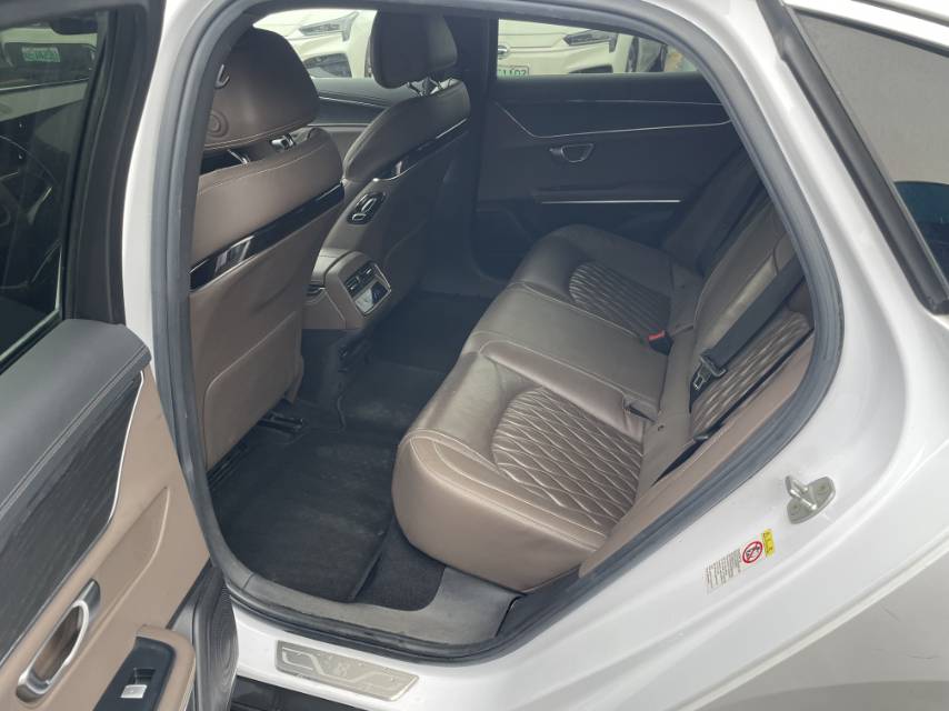 BYD Han 2021 #5 BYD Han 2021 car image #5