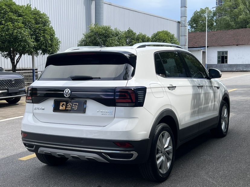 Volkswagen T-Cross 2021 car image #9