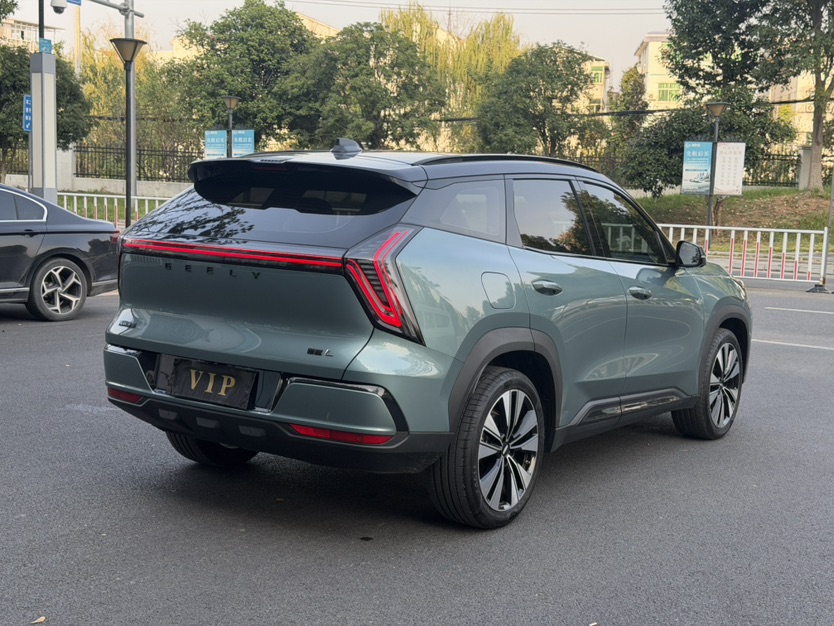 GEELY Boyue L 2025 immagine di auto #5