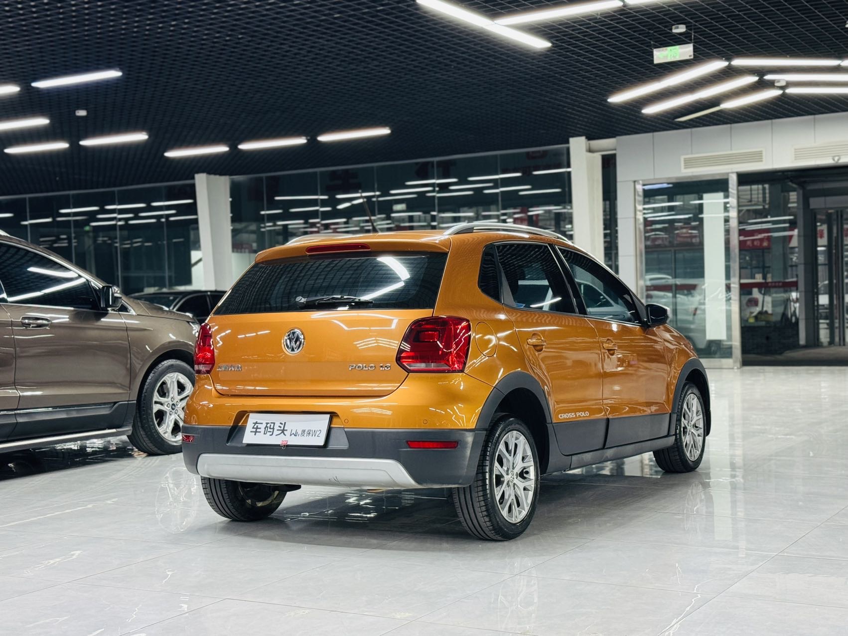 Volkswagen Polo 2015 car image #5