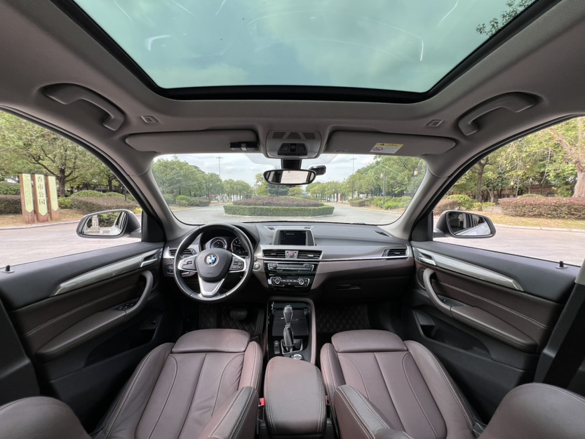 BMW X1 2019 car image #6