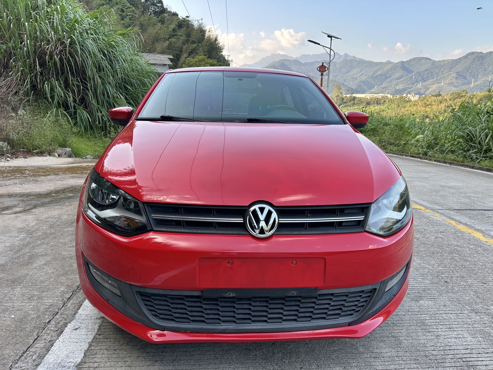 Volkswagen Polo 2014 car image #2