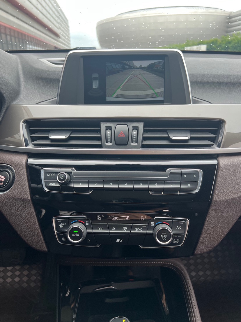 BMW X1 2019 car image #7