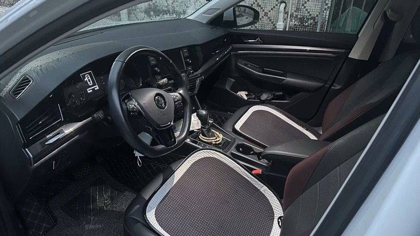 Volkswagen Bora 2020 car image #4