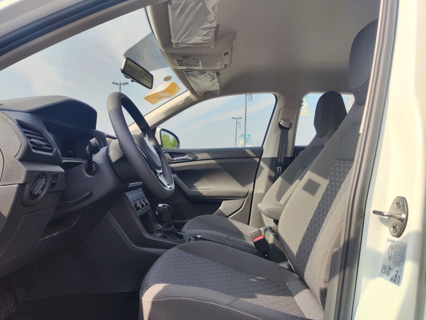 Volkswagen T-Cross 2023 #8 Volkswagen T-Cross 2023 car image #8
