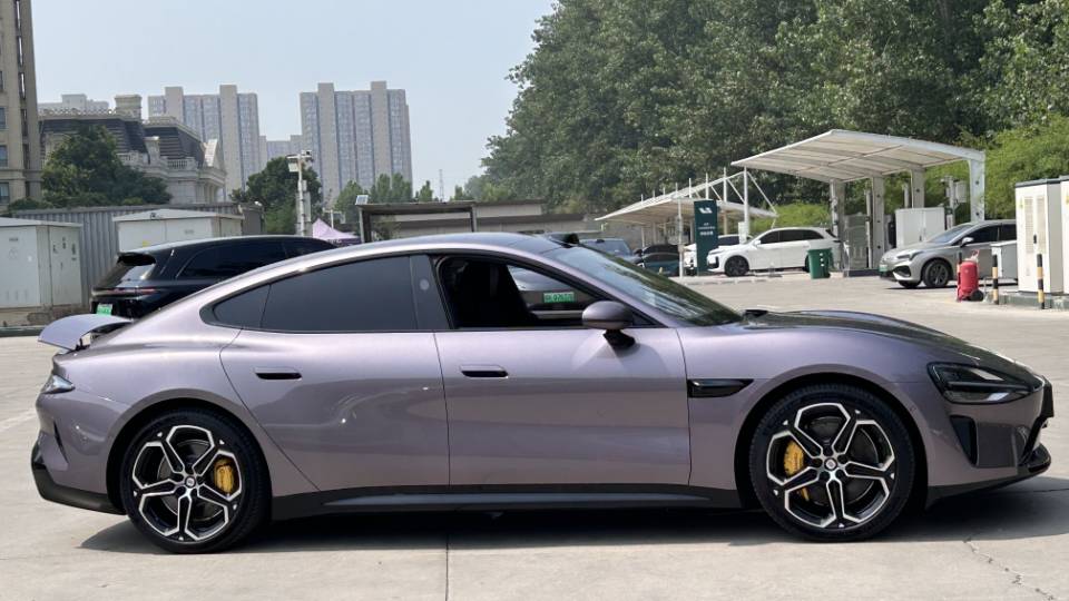 MI SU7 2024 car image #9