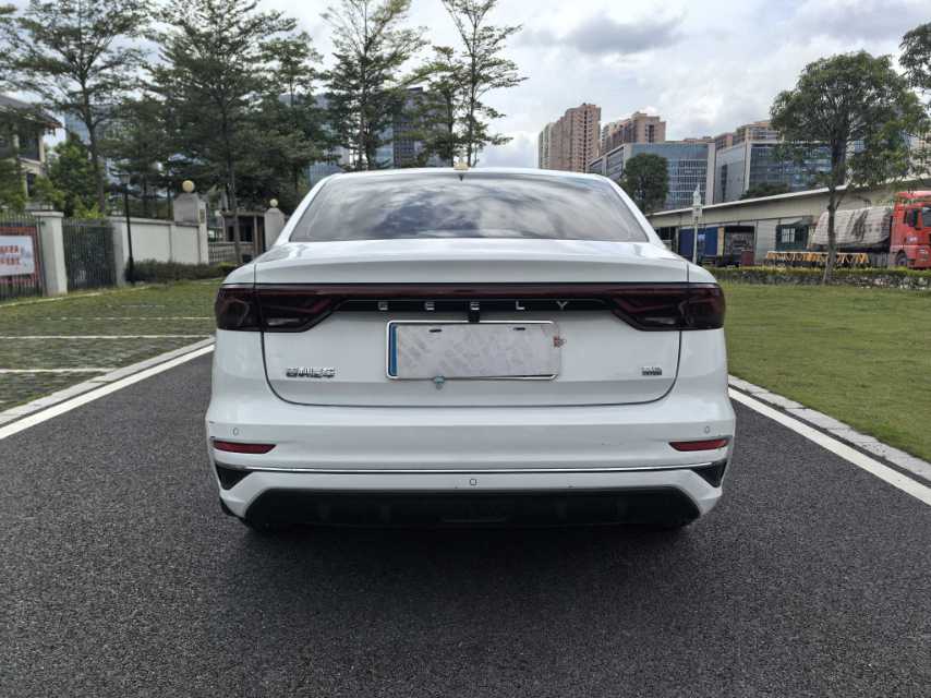 GEELY Emgrand 2023 car image #8