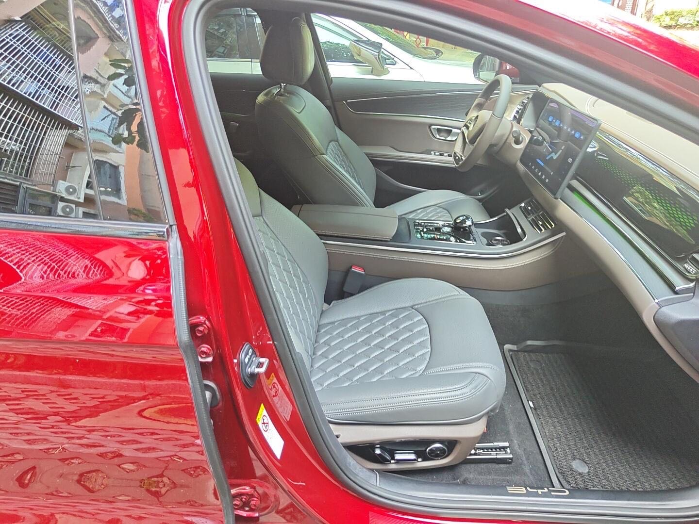 BYD Han 2021 car image #5