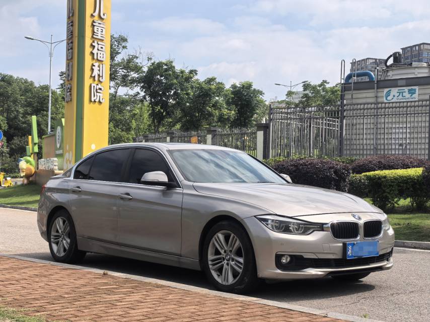 BMW 3 Series 2016 car image #3