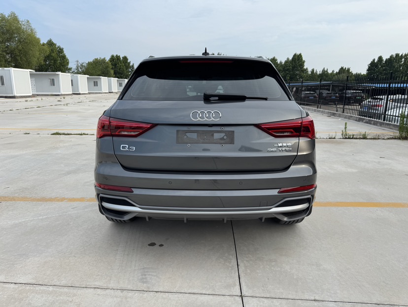 Audi Q3 2022 #8 Audi Q3 2022 car image #8