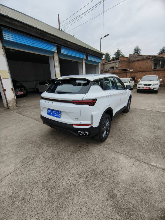 GEELY Coolray 2026 #4 GEELY Coolray 2026 immagine di auto #4