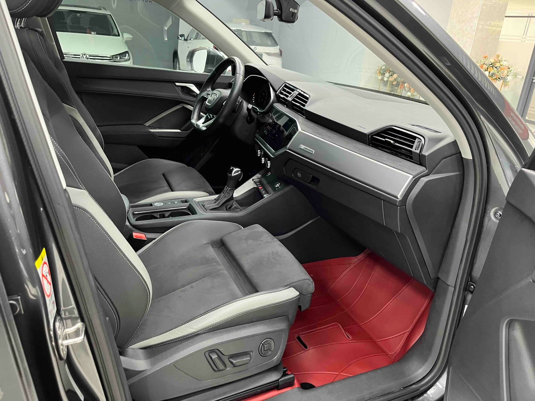 Audi Q3 2022 #14 Audi Q3 2022 car image #14