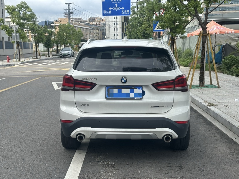 BMW X1 2022 #8 BMW X1 2022 car image #8