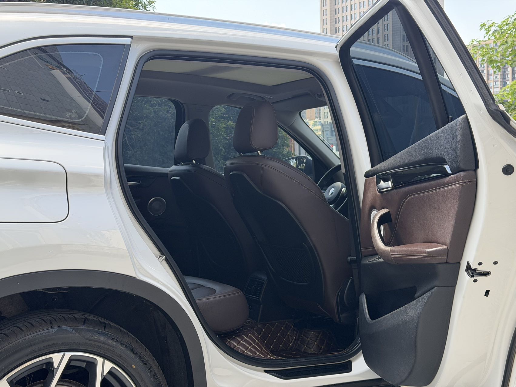 BMW X1 2021 car image #8