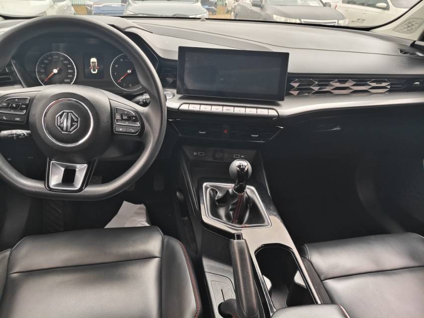 MG 5 2021 car image #8