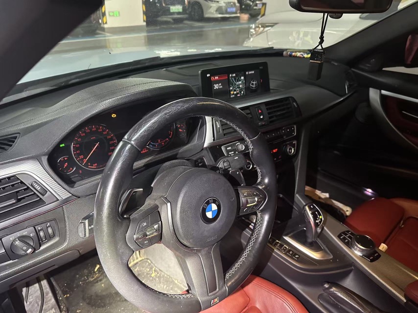 BMW 3 Series 2019 #15 BMW 3 Series 2019 car image #15