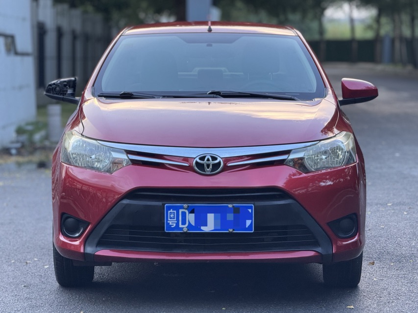 Toyota Vios 2015 immagine di auto #2