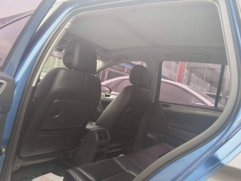 Volkswagen Golf Sportsvan 2016 car image #4