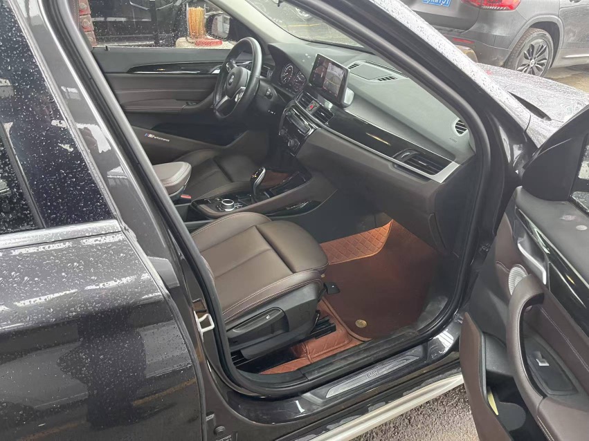 BMW X1 2021 car image #5
