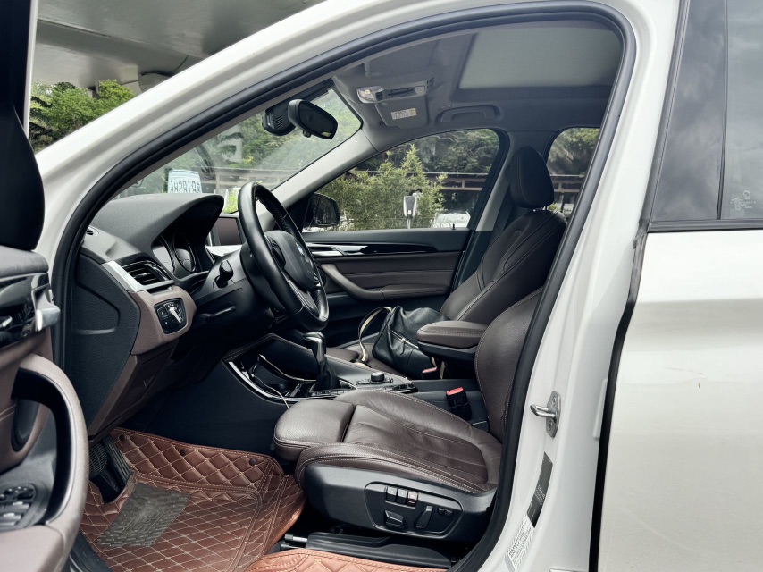 BMW X1 2018 car image #3