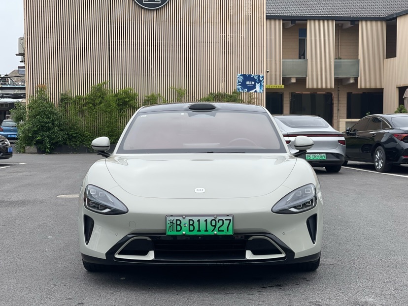 MI SU7 2025 car image #2