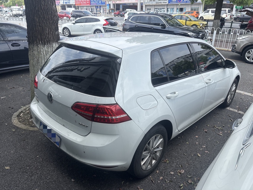 Volkswagen Golf 2017 #2 Volkswagen Golf 2017 car image #2