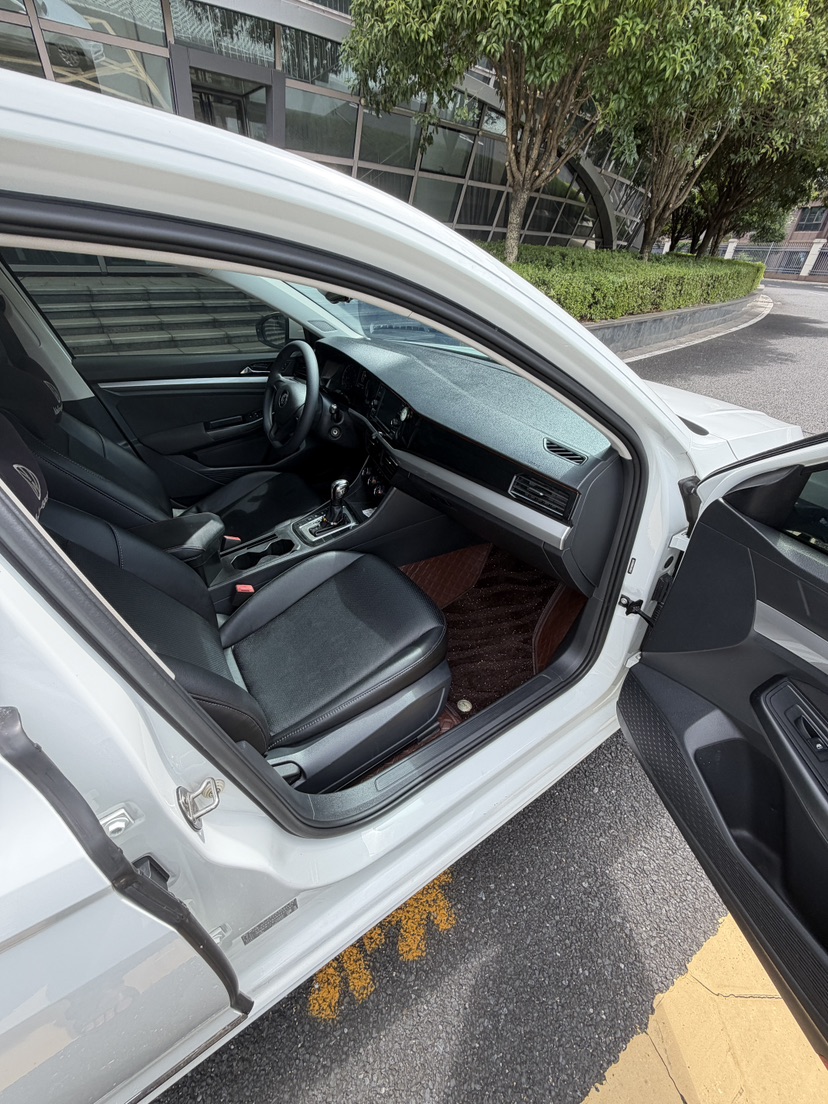 Volkswagen Bora 2019 car image #7