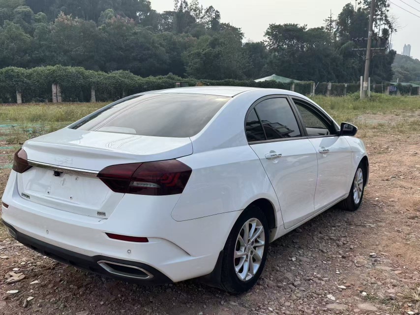 GEELY Emgrand 2021 car image #6