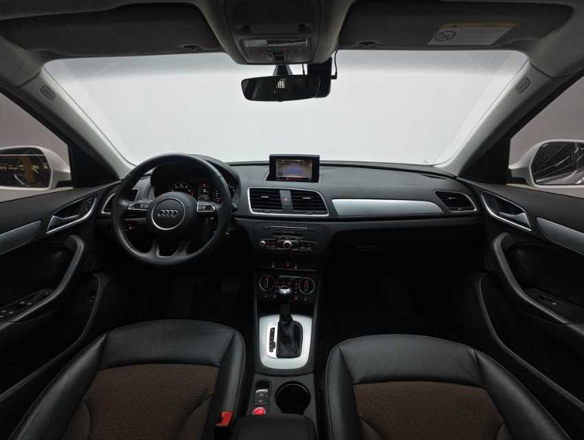Audi Q3 2018 immagine di auto #3