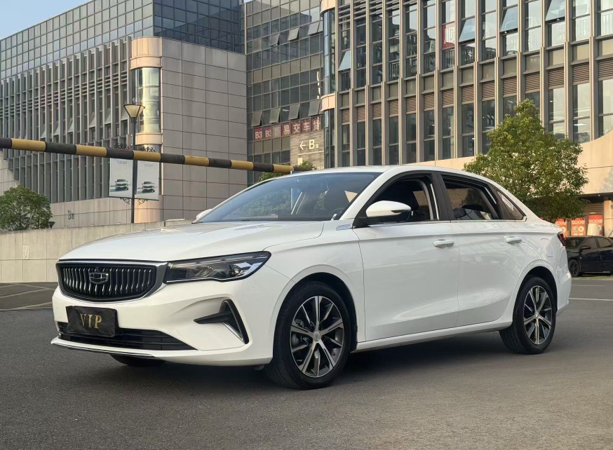 GEELY Emgrand 2024 car image #3