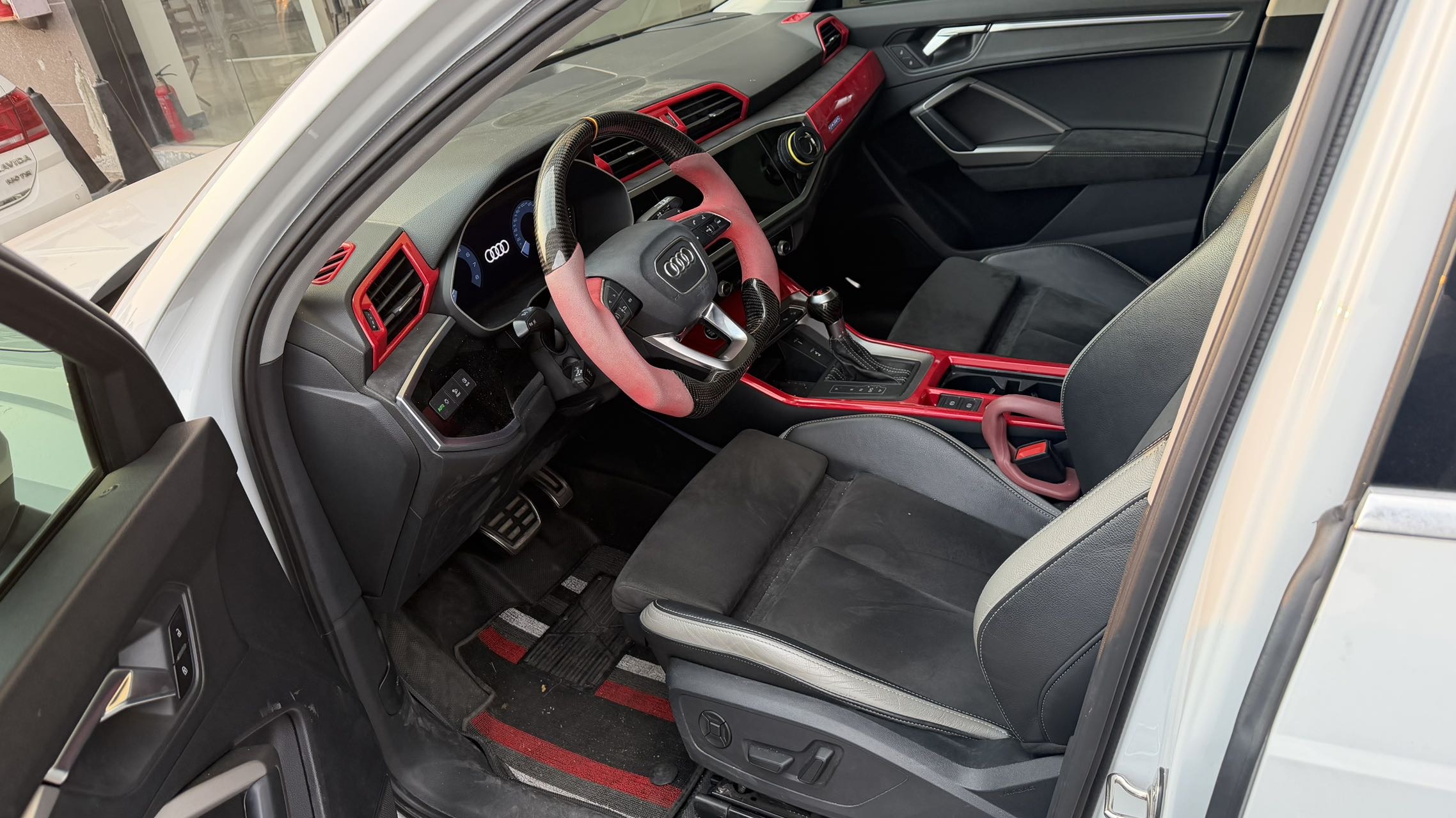 Audi Q3 2021 immagine di auto #3