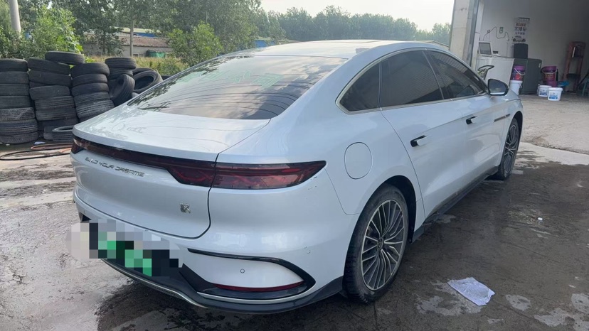 BYD Han 2024 car image #4