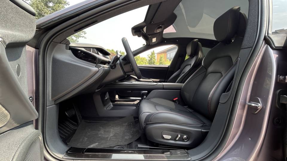 MI SU7 2024 car image #4