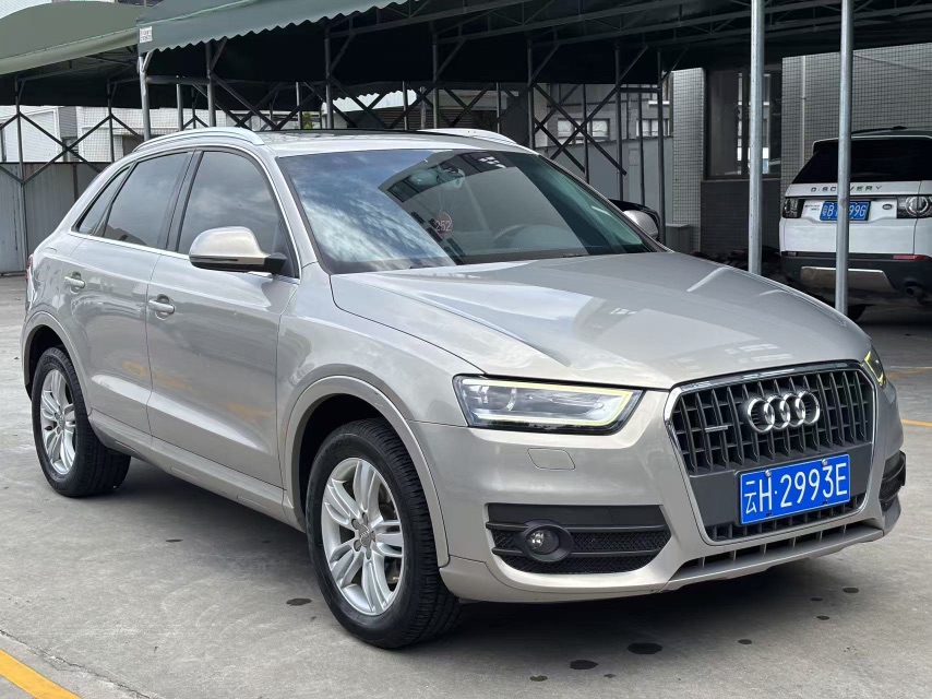Audi Q3 2013 car image #3