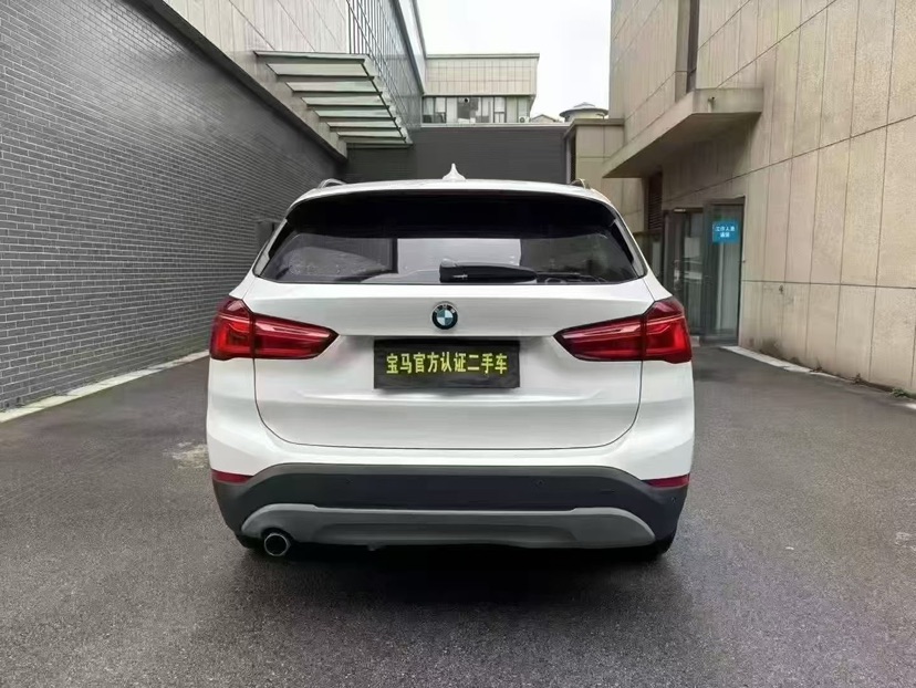 BMW X1 2018 #8 BMW X1 2018 car image #8