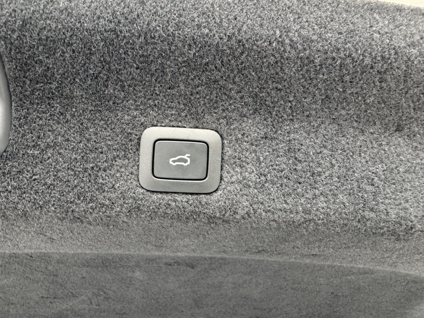 MI SU7 2024 car image #25