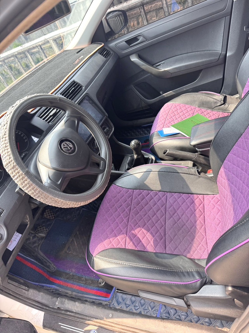 Volkswagen Santana 2018 car image #4