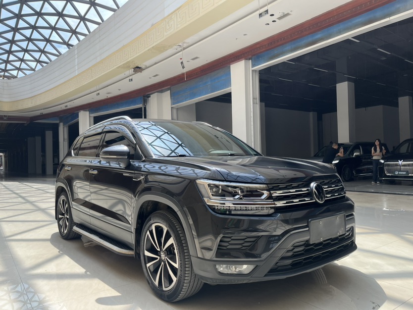 Volkswagen Tharu 2022 car image #3