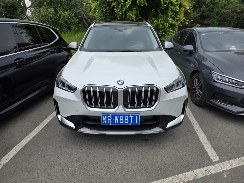 BMW X1 2023 image de voiture #2