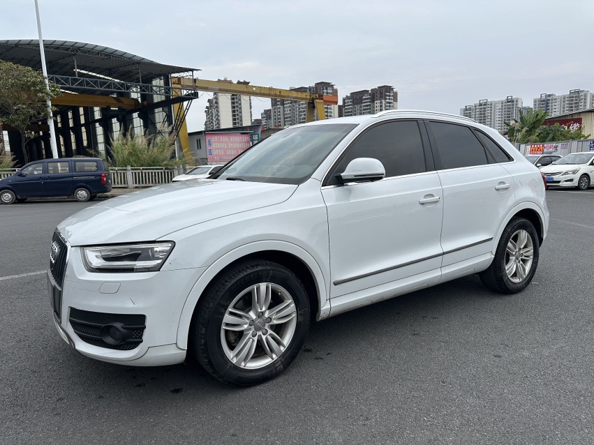 Audi Q3 2015 Audi Q3 2015 car image