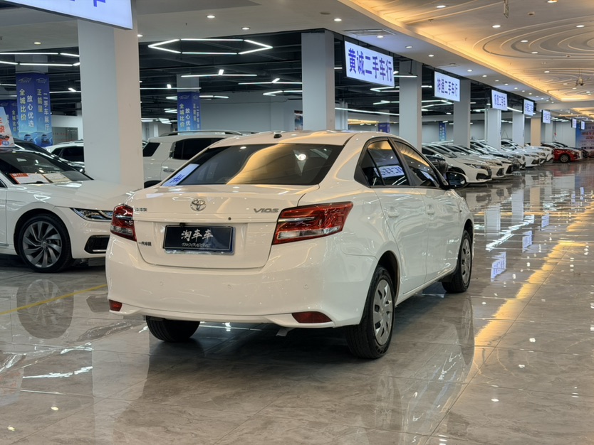 Toyota Vios 2017 #6 Toyota Vios 2017 car image #6
