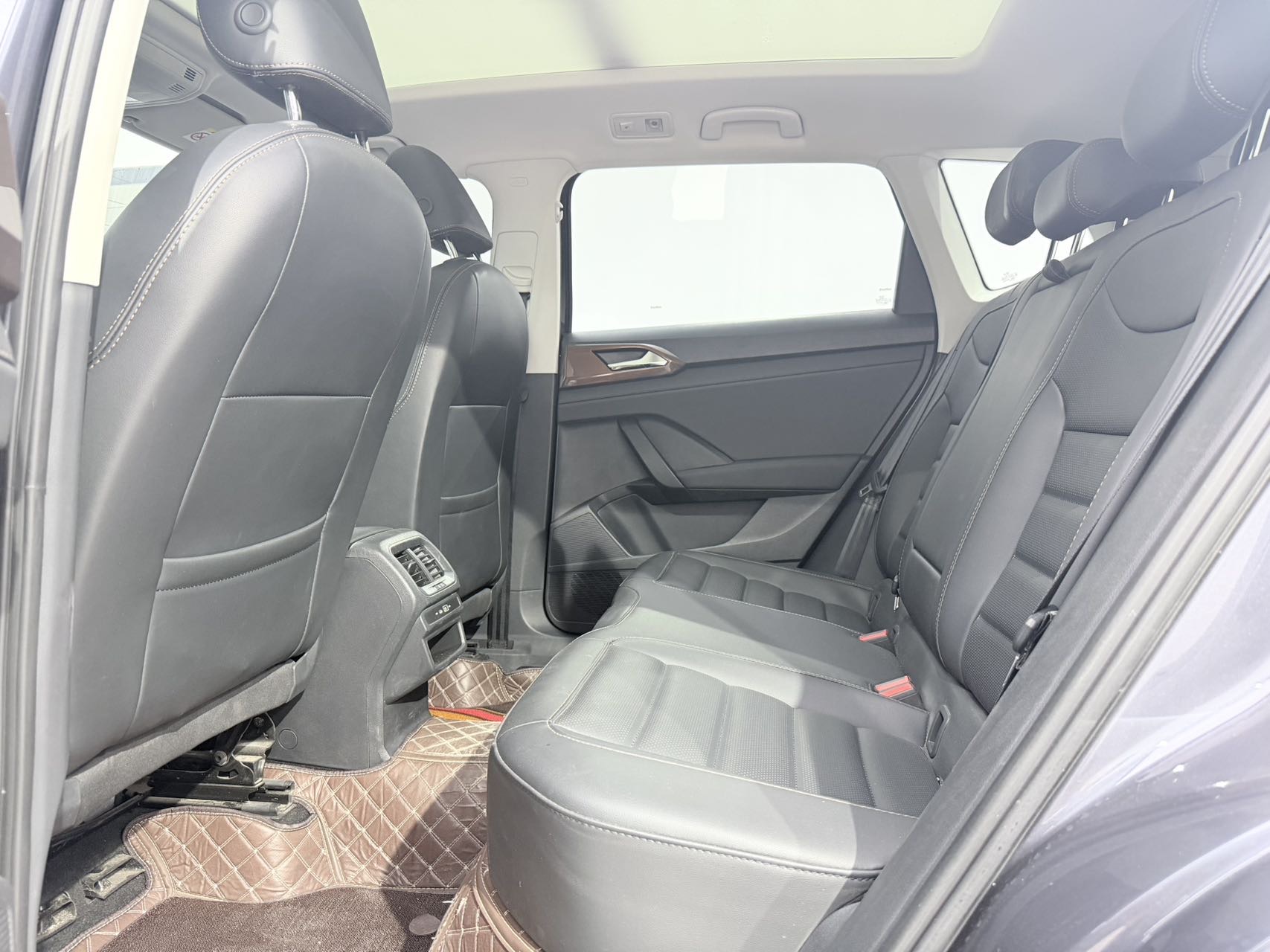 Volkswagen Tharu 2022 #13 Volkswagen Tharu 2022 car image #13