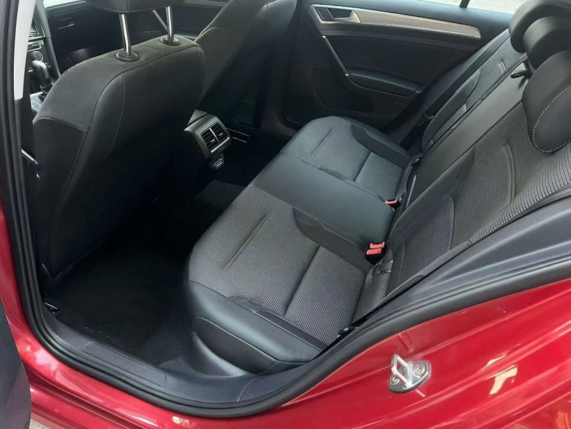 Volkswagen Golf 2019 #6 Volkswagen Golf 2019 car image #6