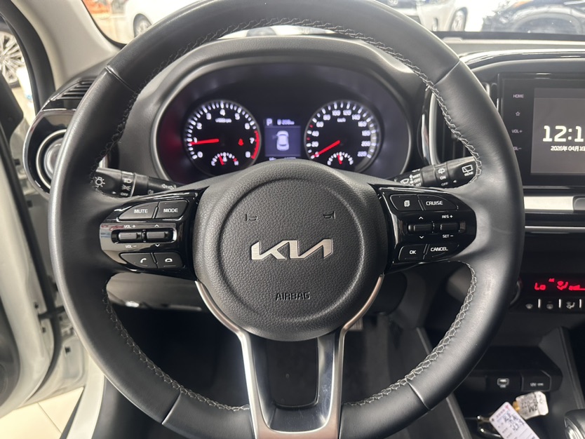 Kia KX1 2022 car image #5