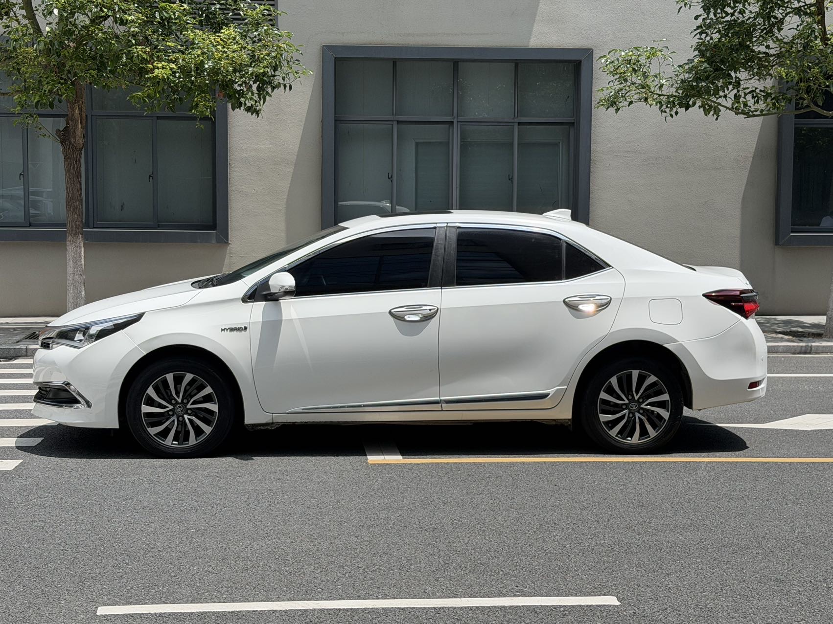 Toyota Corolla 2016 #9 Toyota Corolla 2016 car image #9
