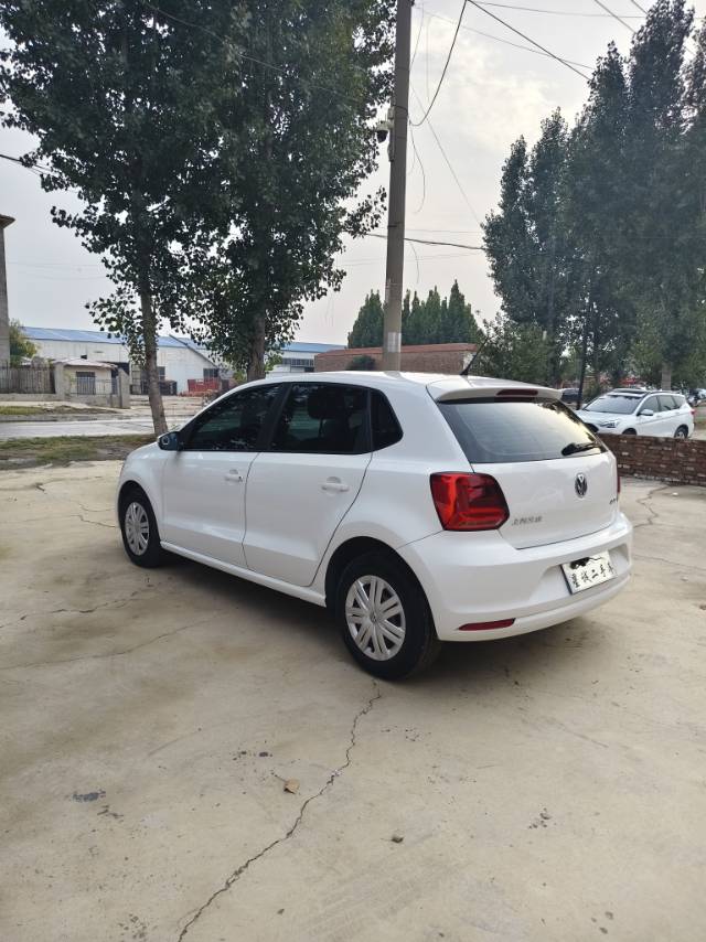 Volkswagen Polo 2017 car image #5